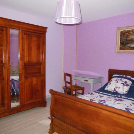Les Bruyeres Daire Chaptelat Dış mekan fotoğraf