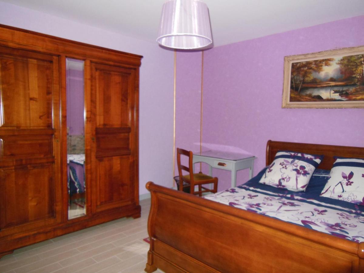 Les Bruyeres Daire Chaptelat Dış mekan fotoğraf